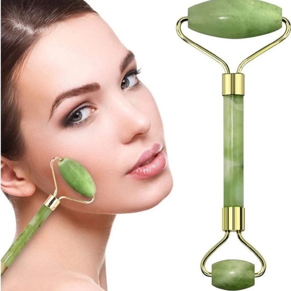 Other - Facial Jade Roller
